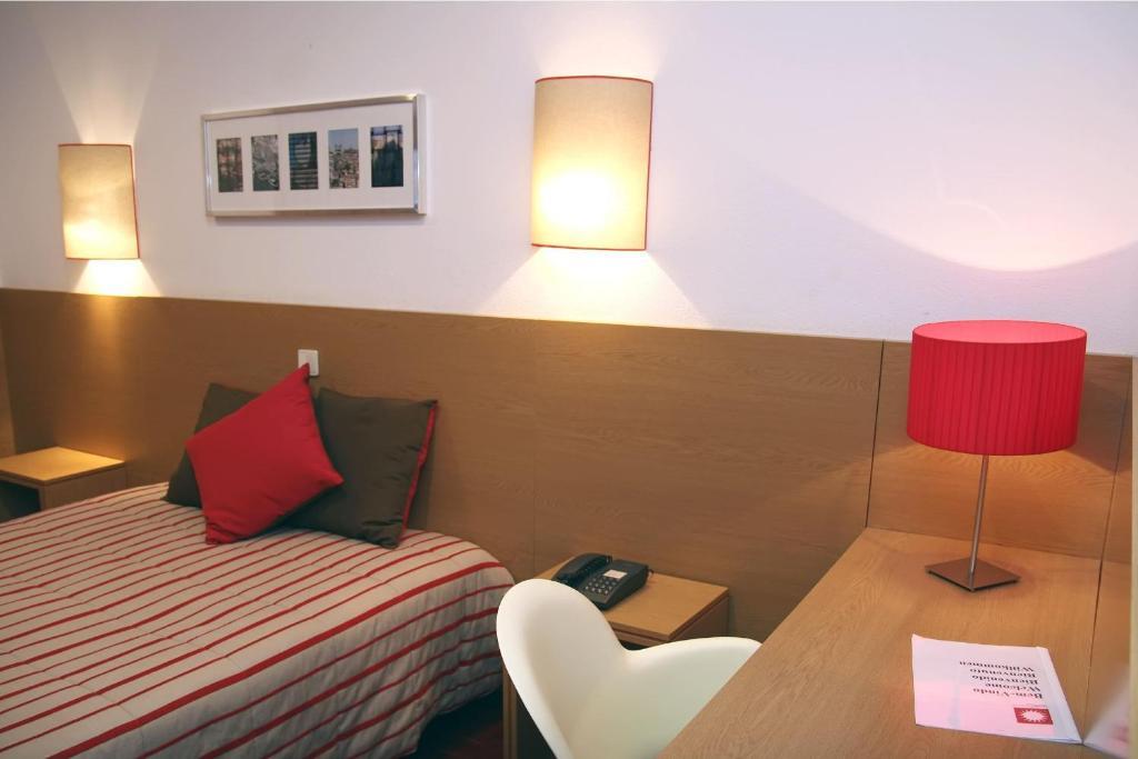 Special Offer - Double Room with Romantic Package,60799084:JPEG